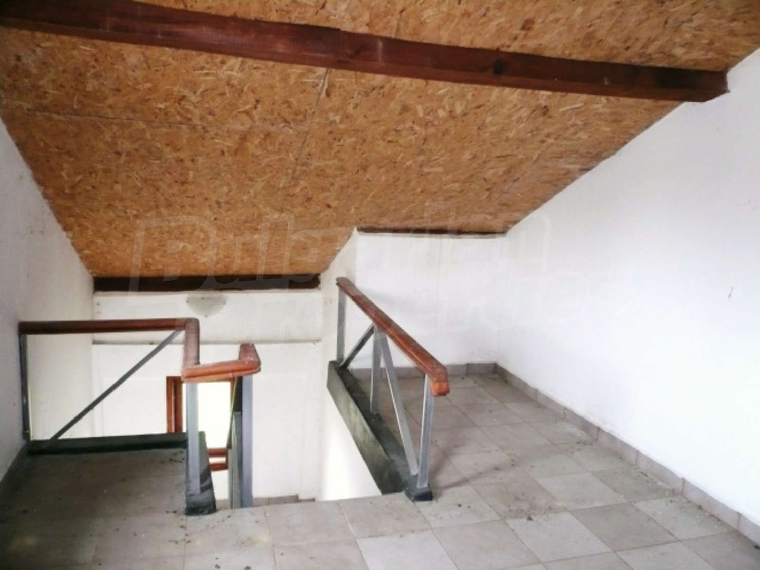 Gallery Picture 12