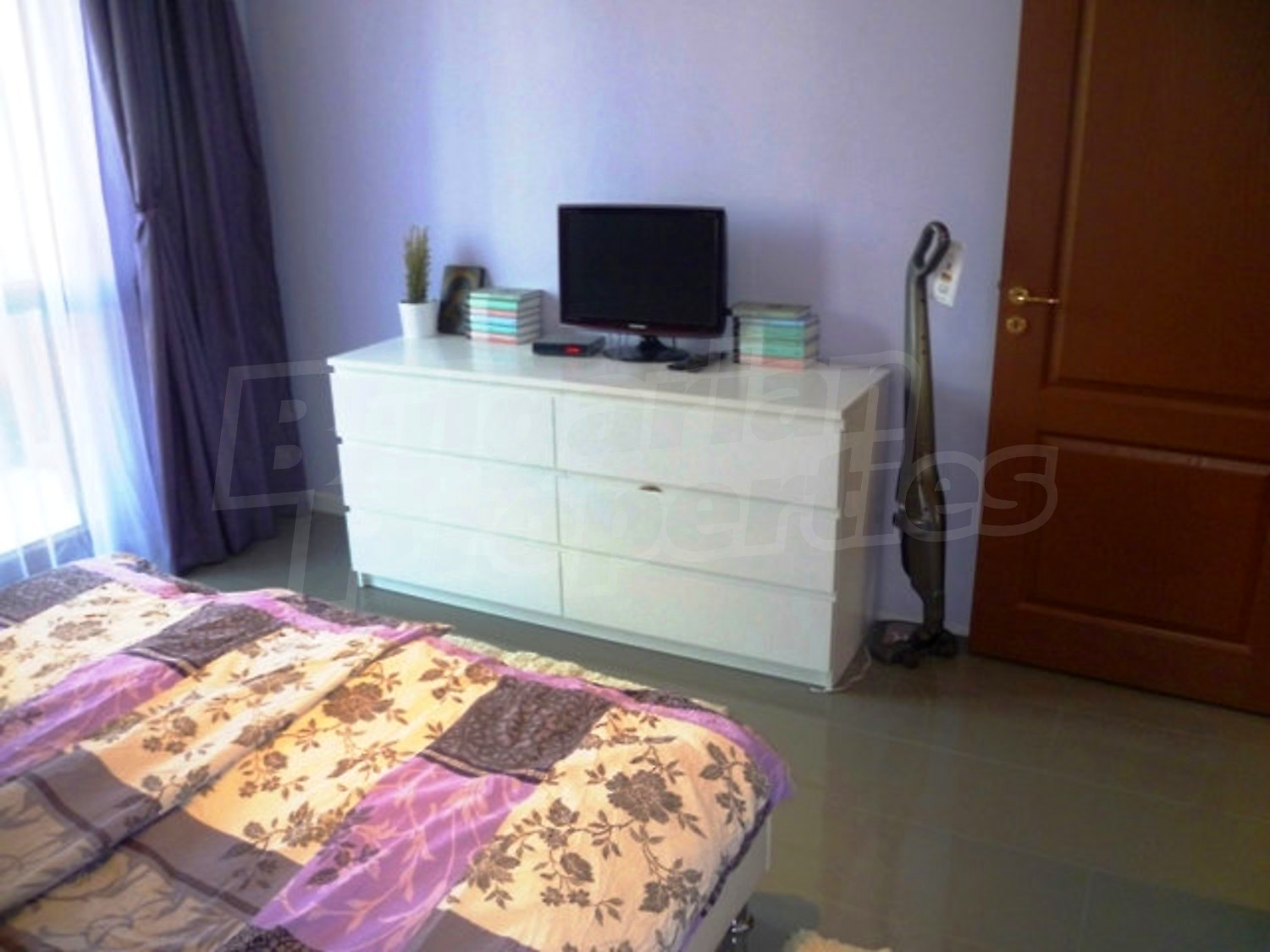 Gallery Picture 15