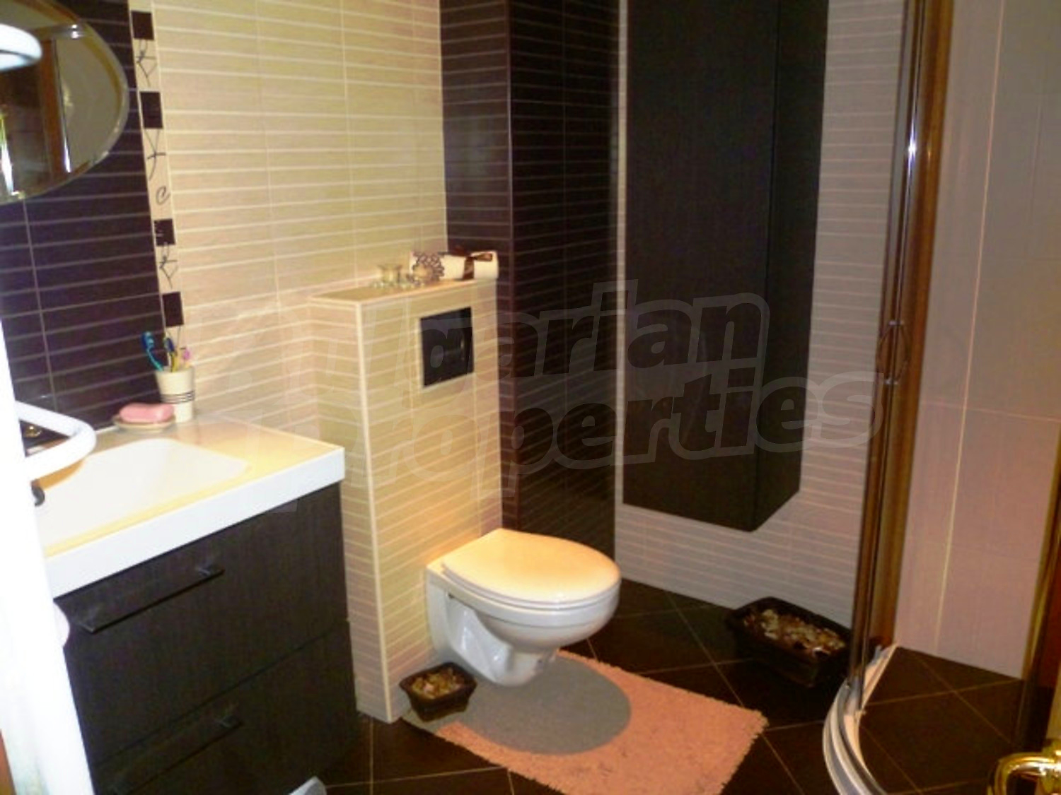 Gallery Picture 18