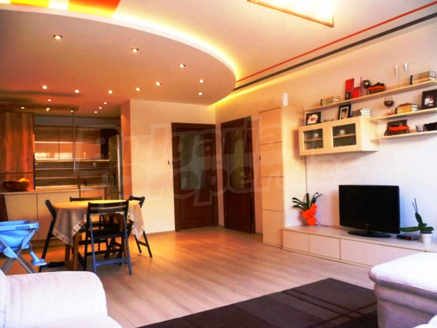 Gallery Picture 5