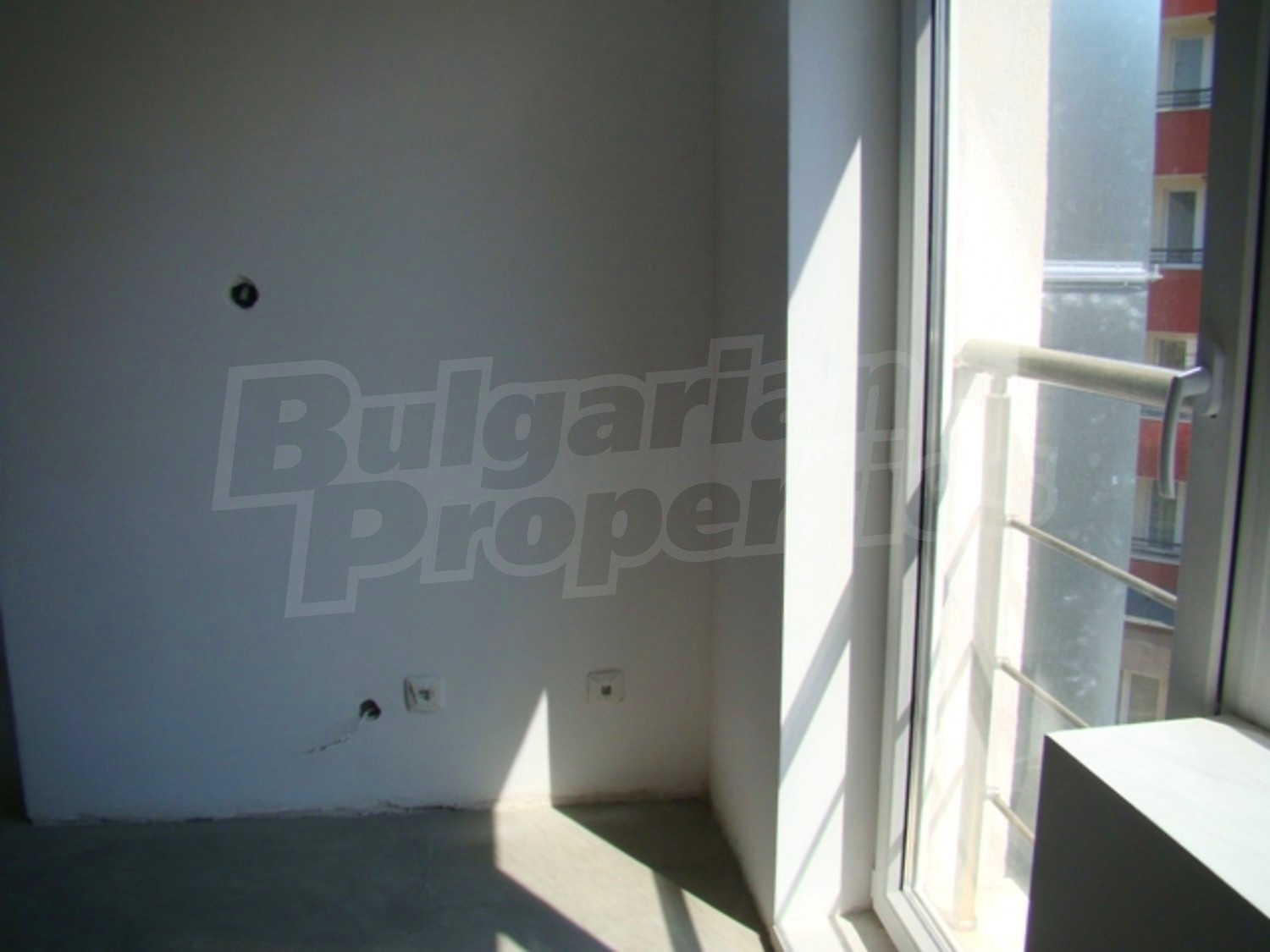Gallery Picture 10