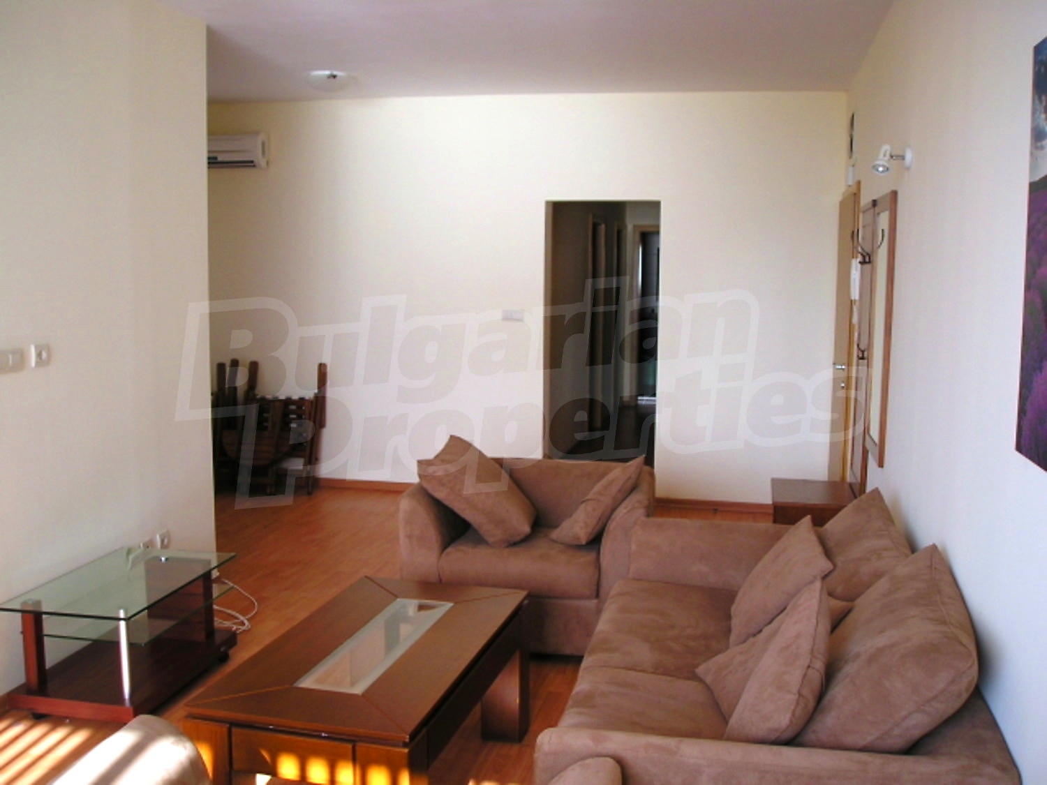 Gallery Picture 26