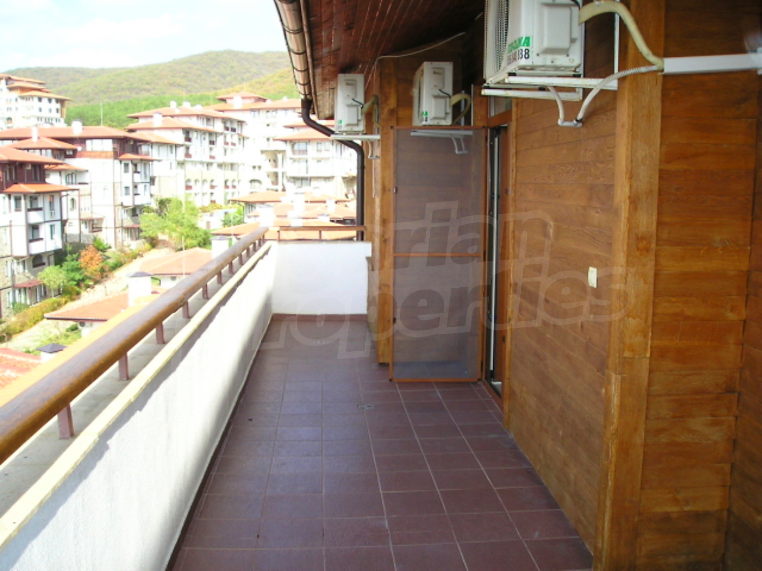 Gallery Picture 42