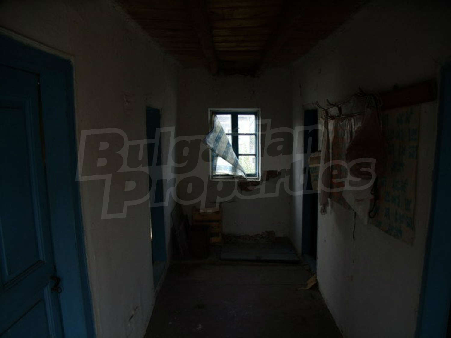 Gallery Picture 9