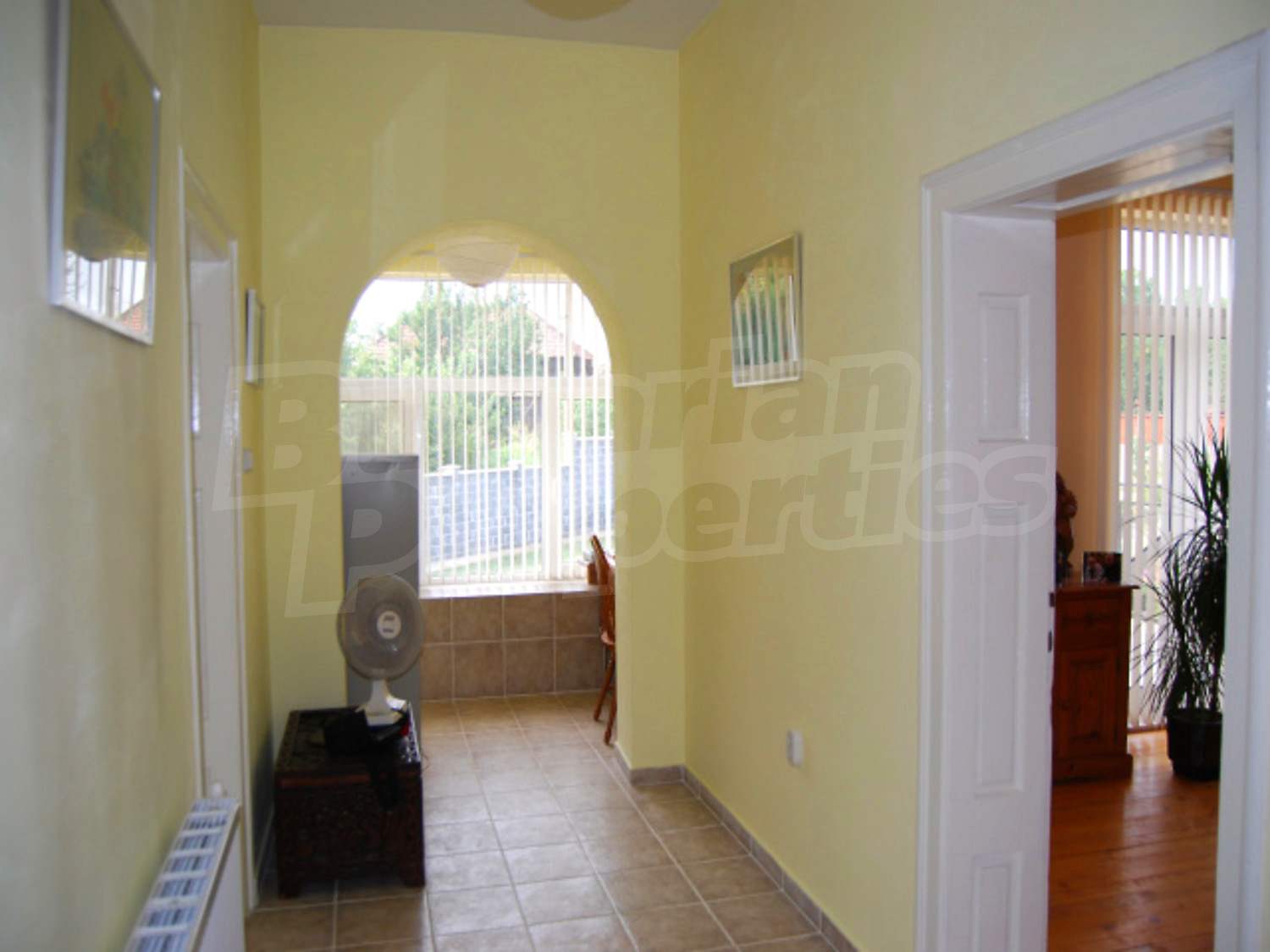 Gallery Picture 11