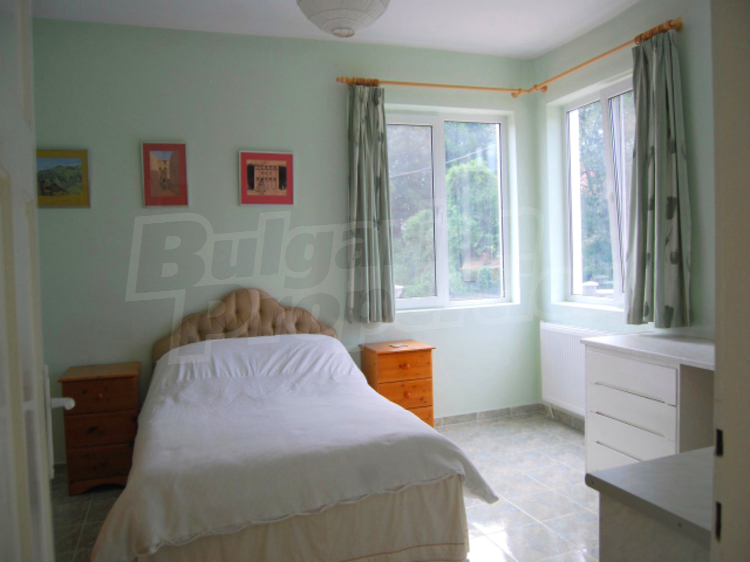 Gallery Picture 16