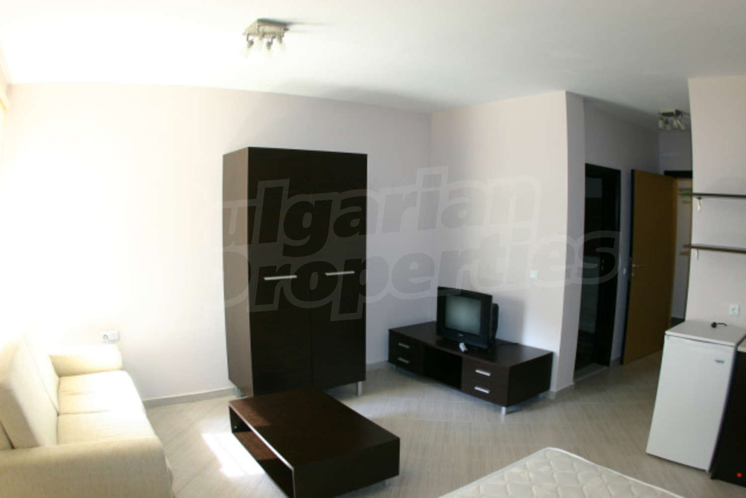 Gallery Picture 3