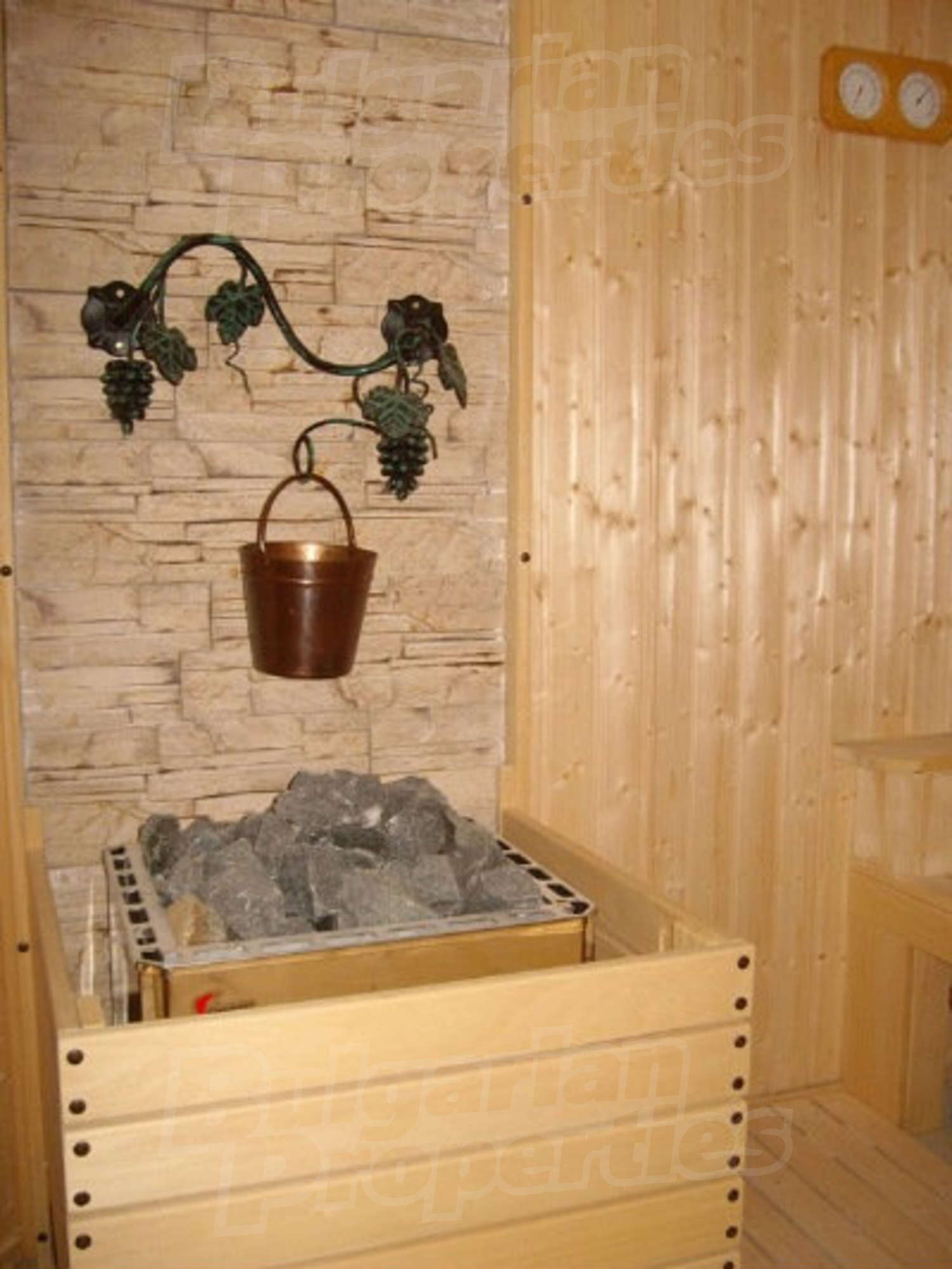 Gallery Picture 8
