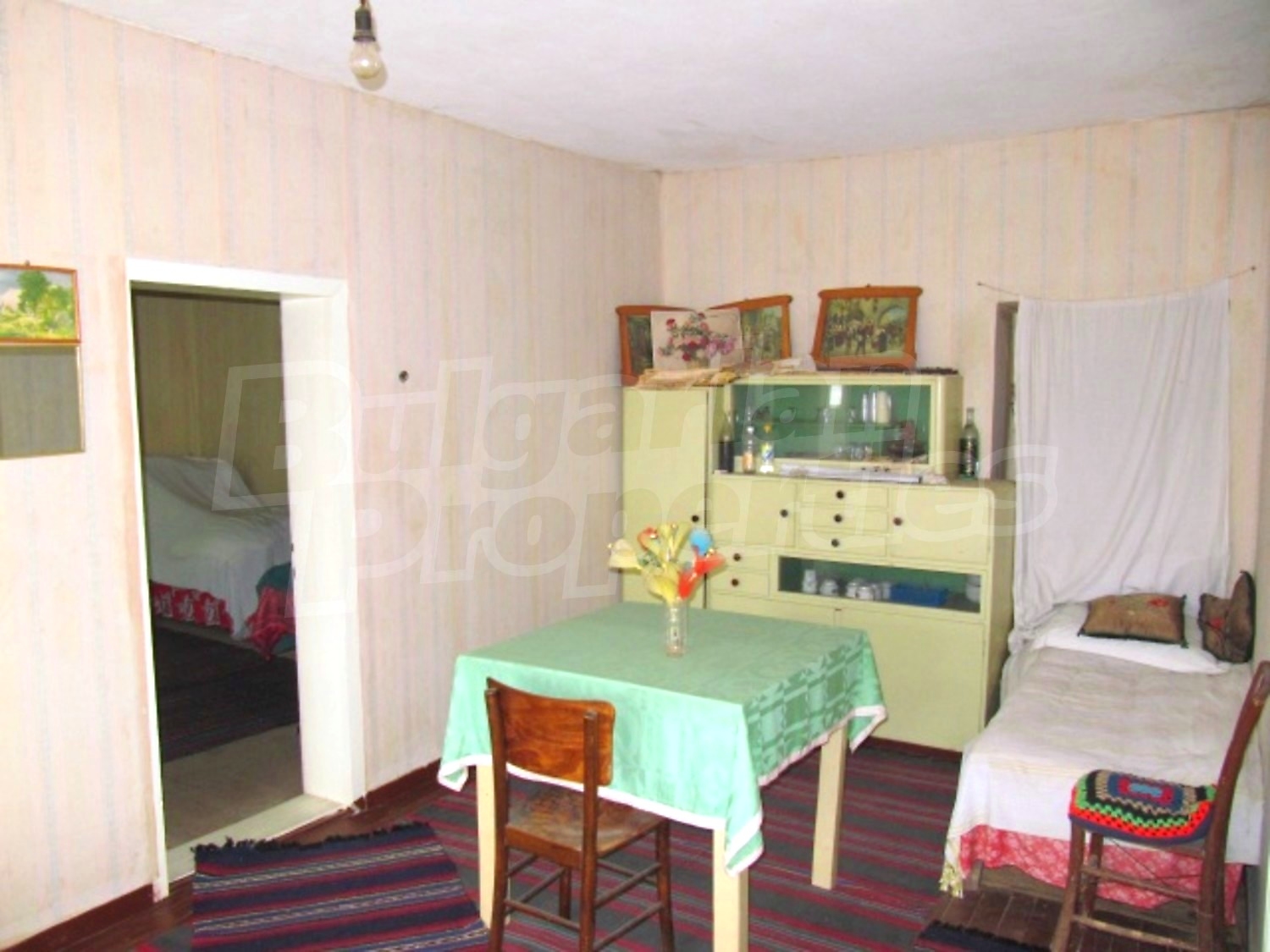 Gallery Picture 12
