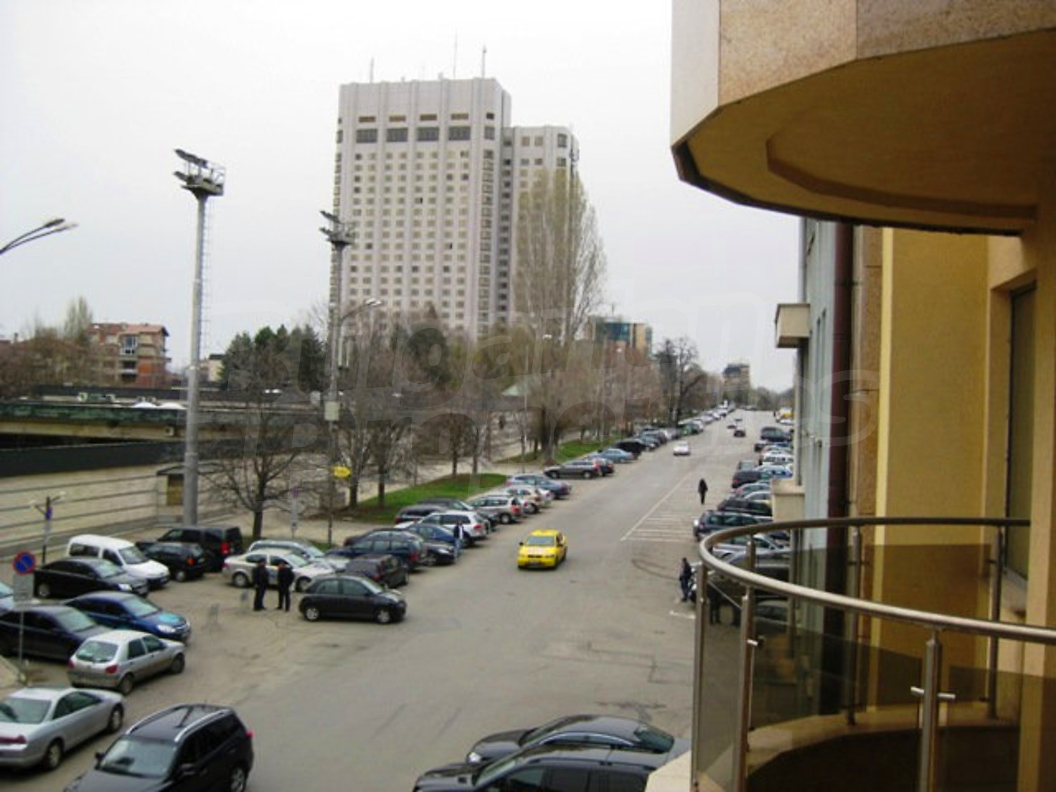Gallery Picture 34
