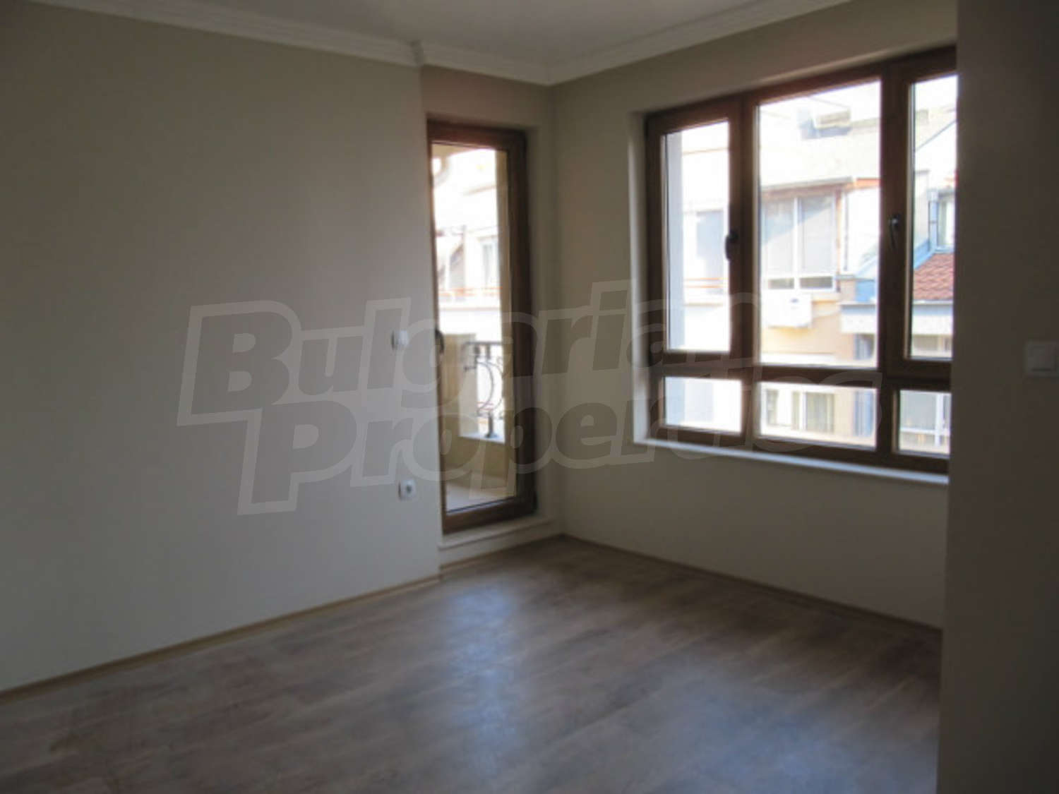 Gallery Picture 16