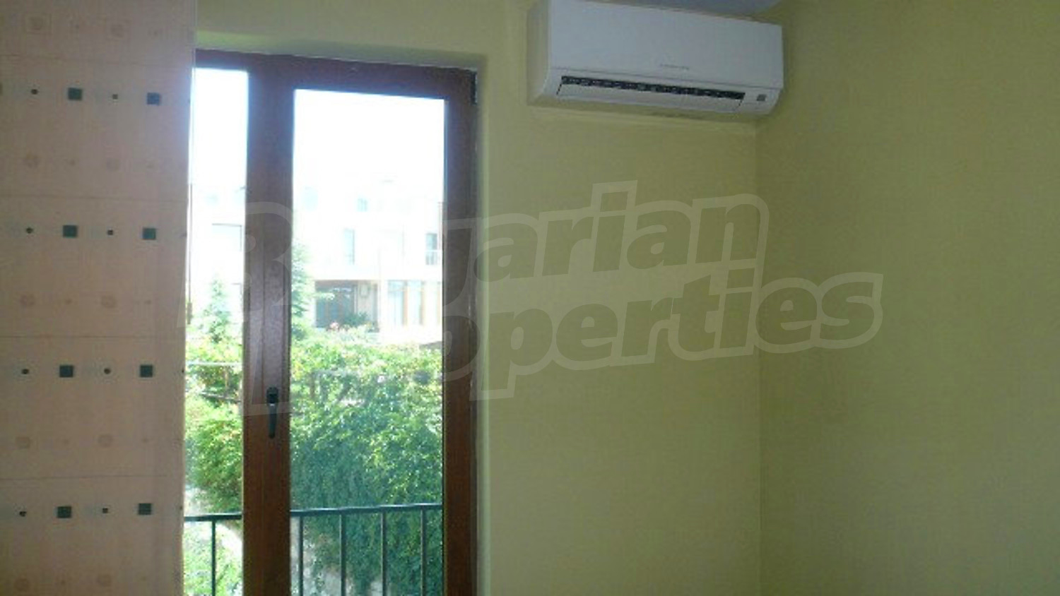 Gallery Picture 12