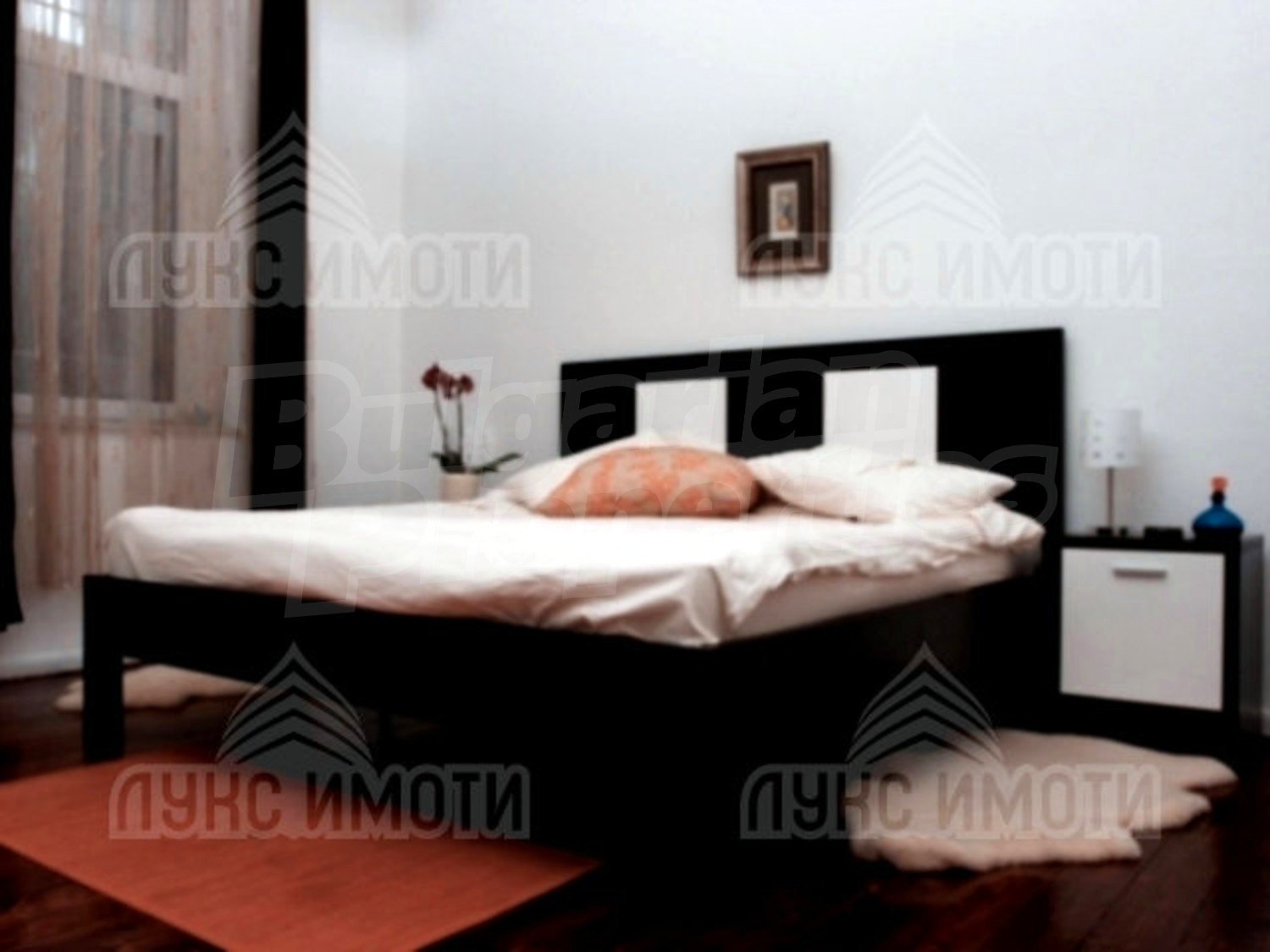 Gallery Picture 8