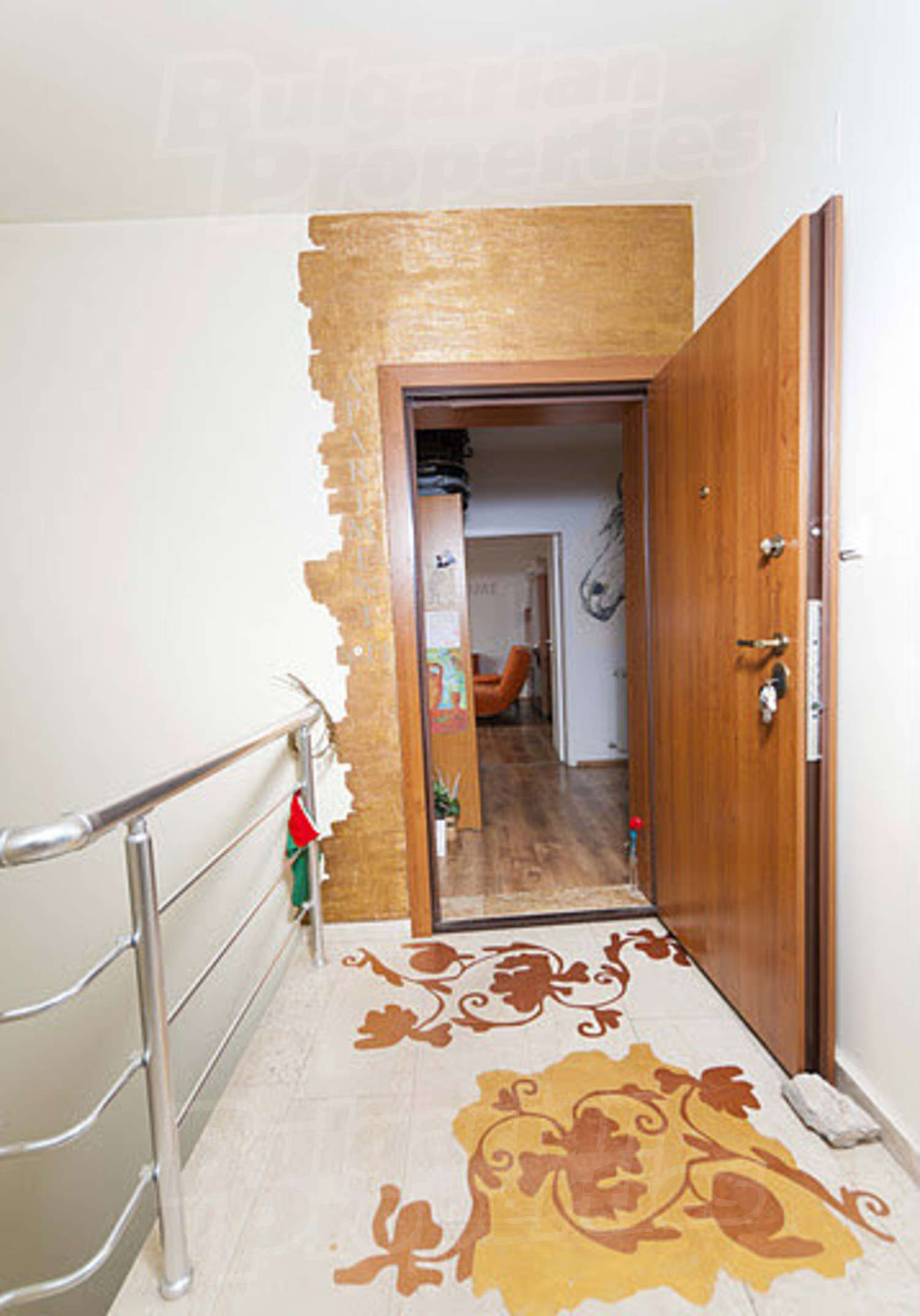 Gallery Picture 34