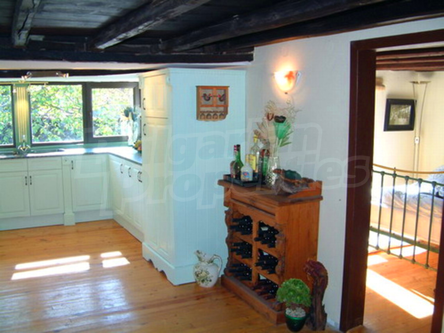 Gallery Picture 10