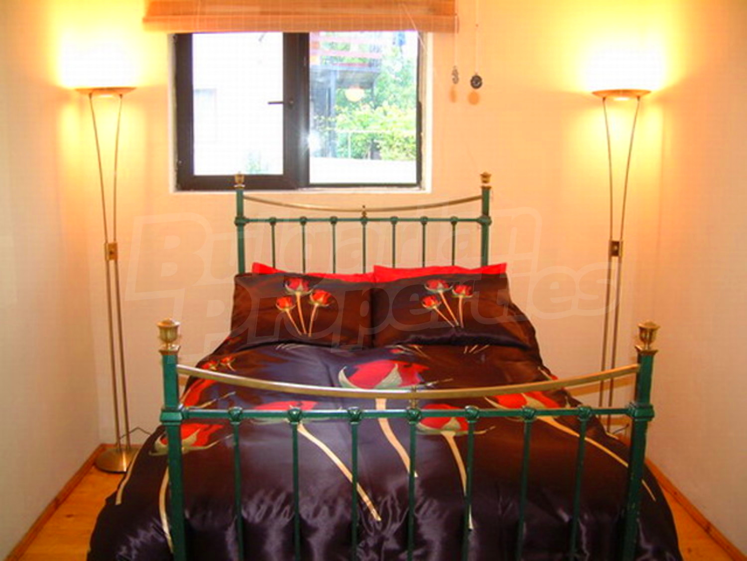 Gallery Picture 2