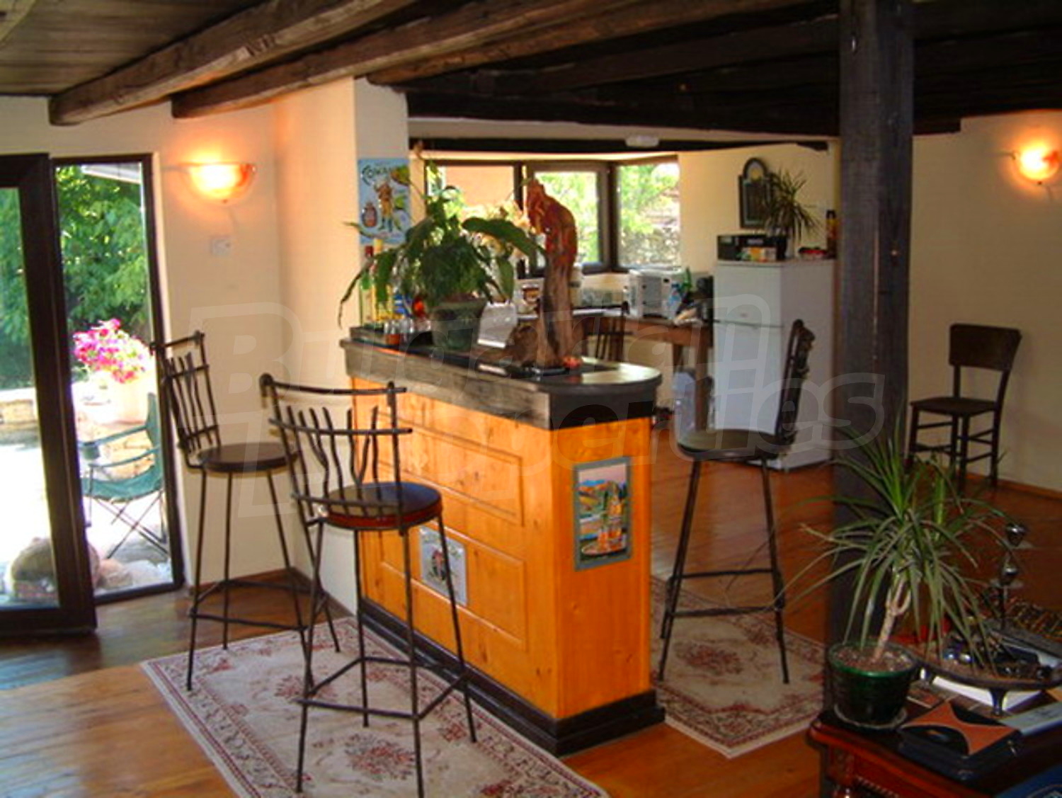 Gallery Picture 6