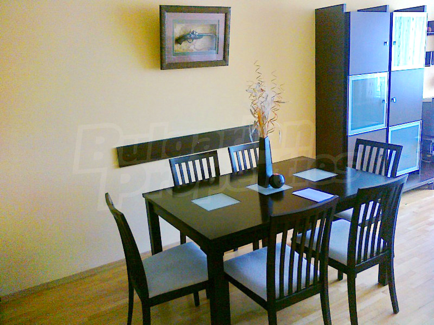 Gallery Picture 5