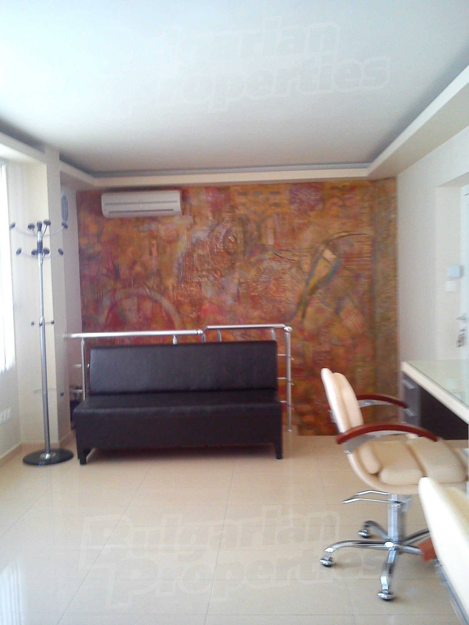 Gallery Picture 28