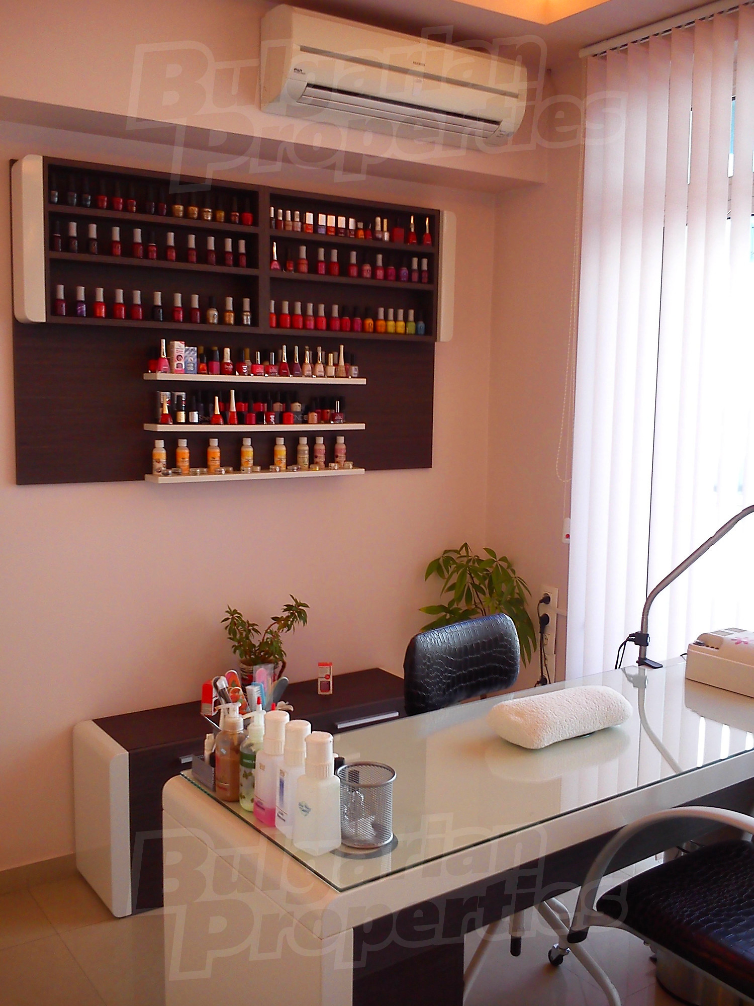 Gallery Picture 3