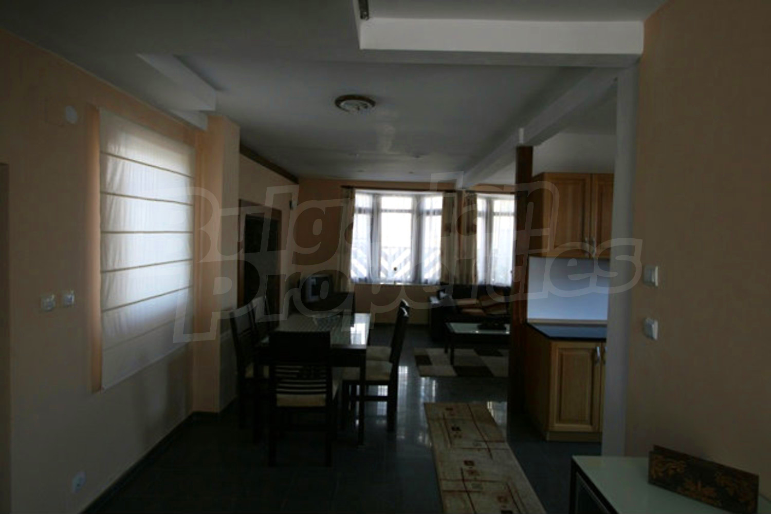 Gallery Picture 27