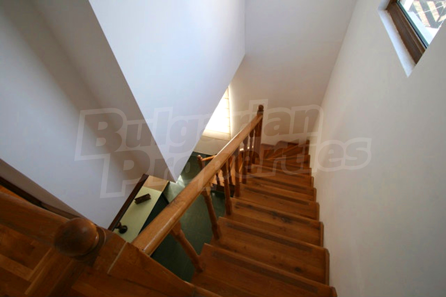 Gallery Picture 28