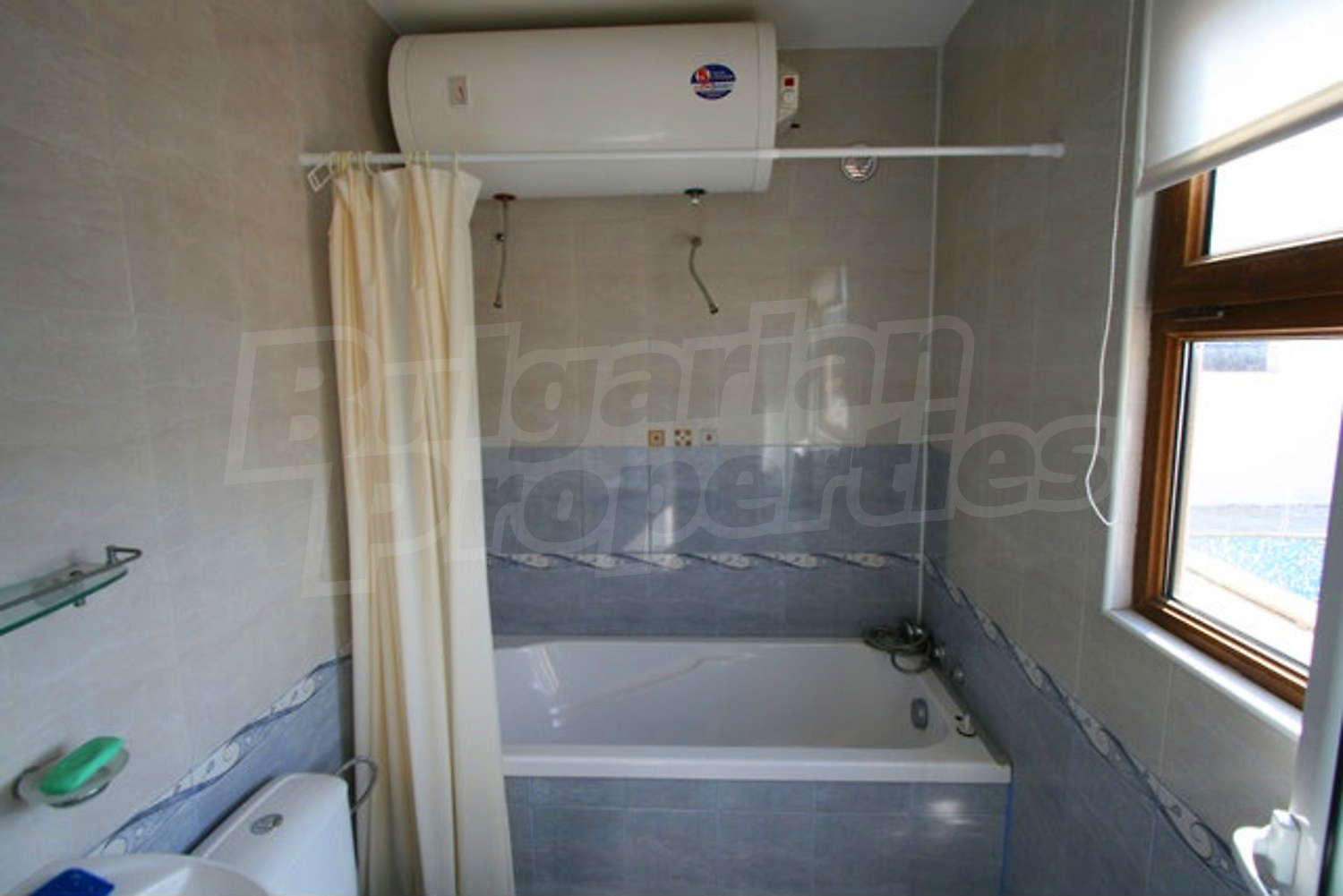 Gallery Picture 45