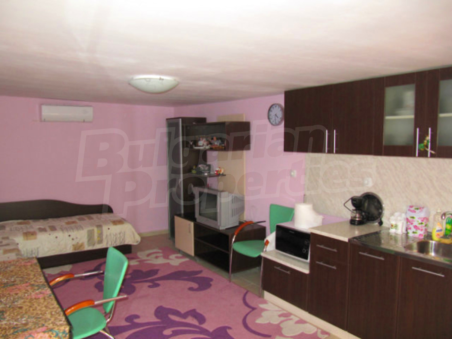 Gallery Picture 28