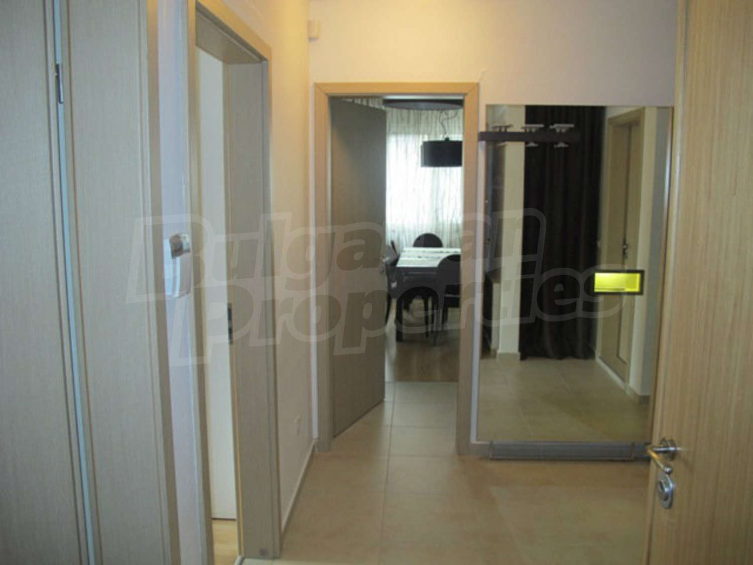 Gallery Picture 12
