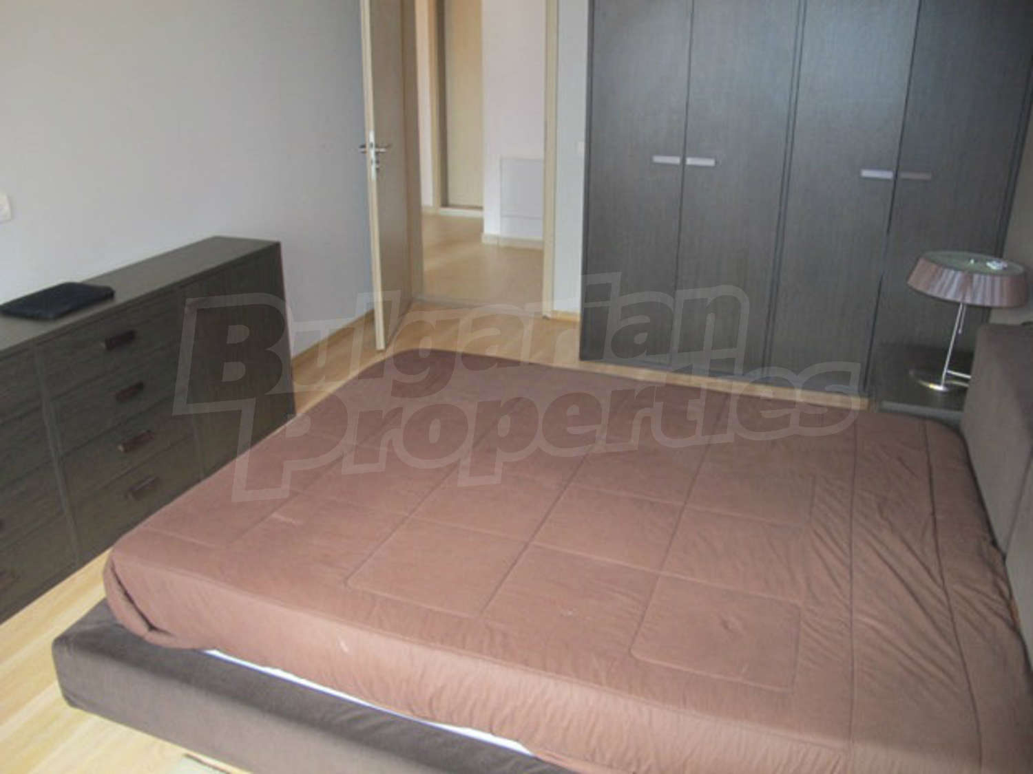 Gallery Picture 14