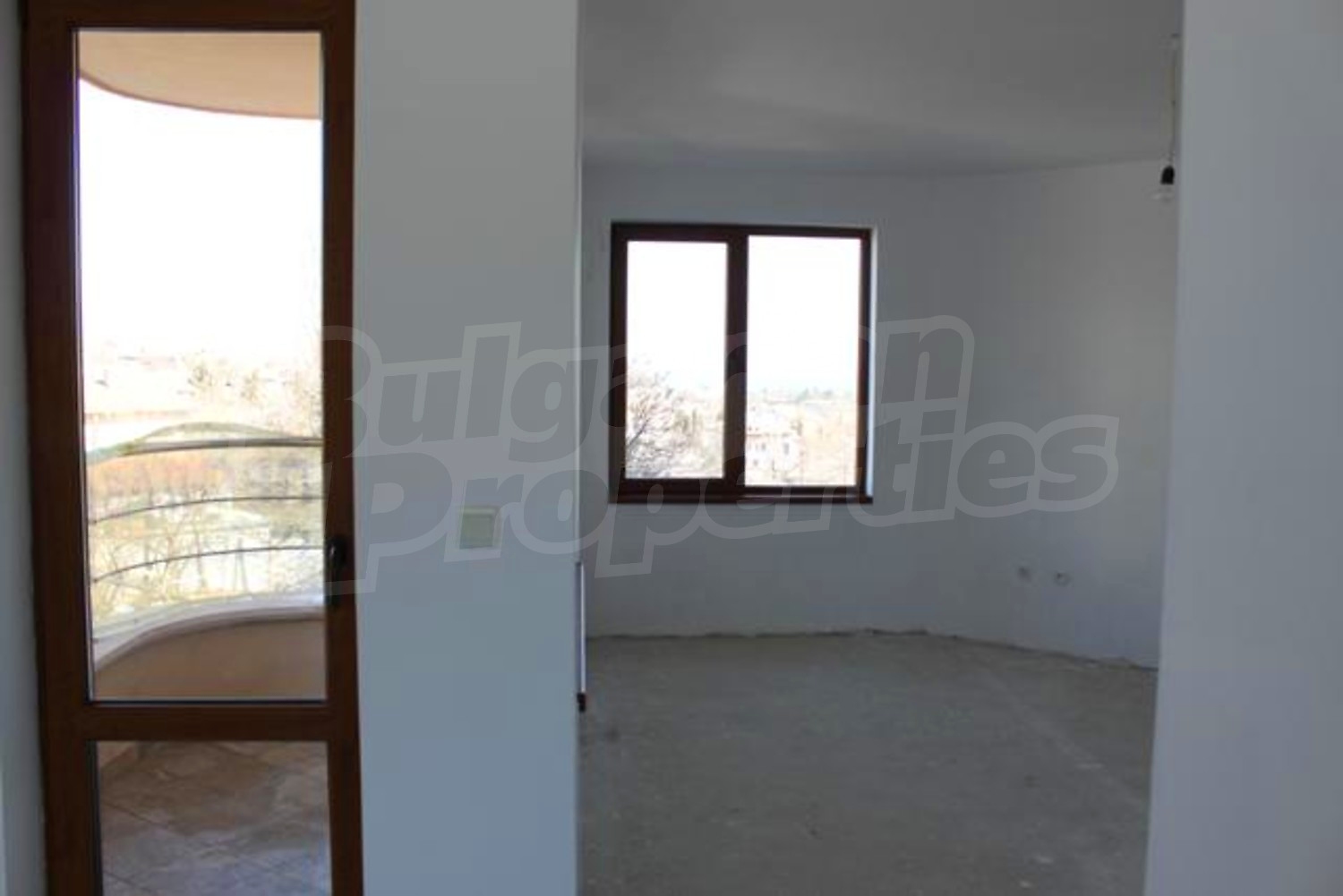 Gallery Picture 13
