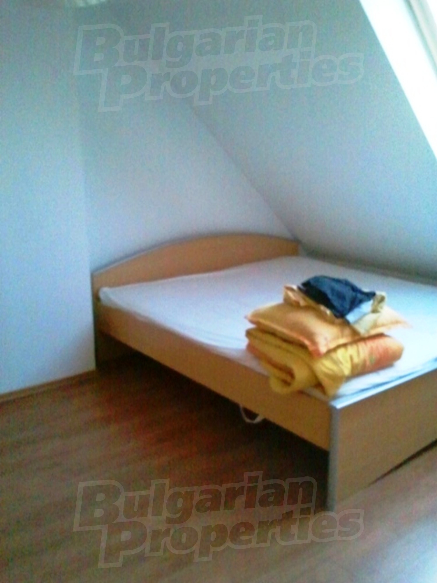 Gallery Picture 12