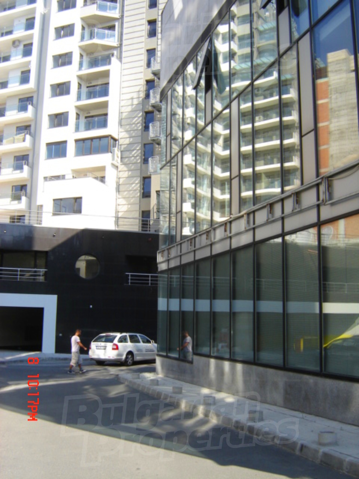 Gallery Picture 14