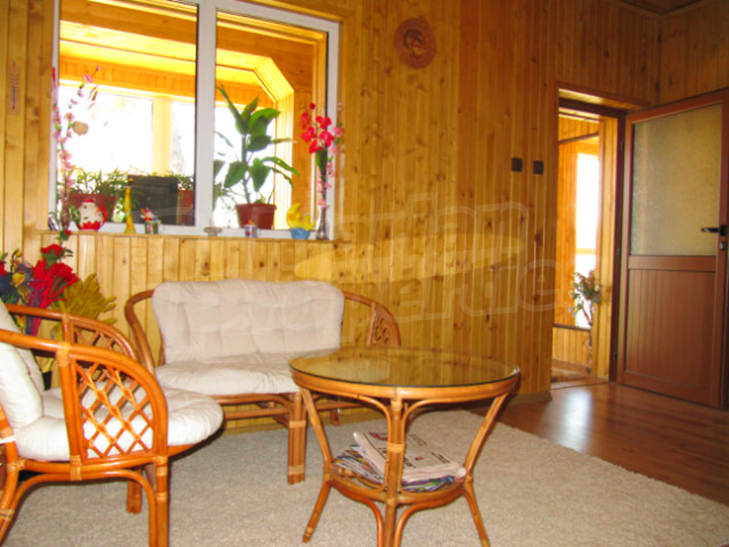 Gallery Picture 15