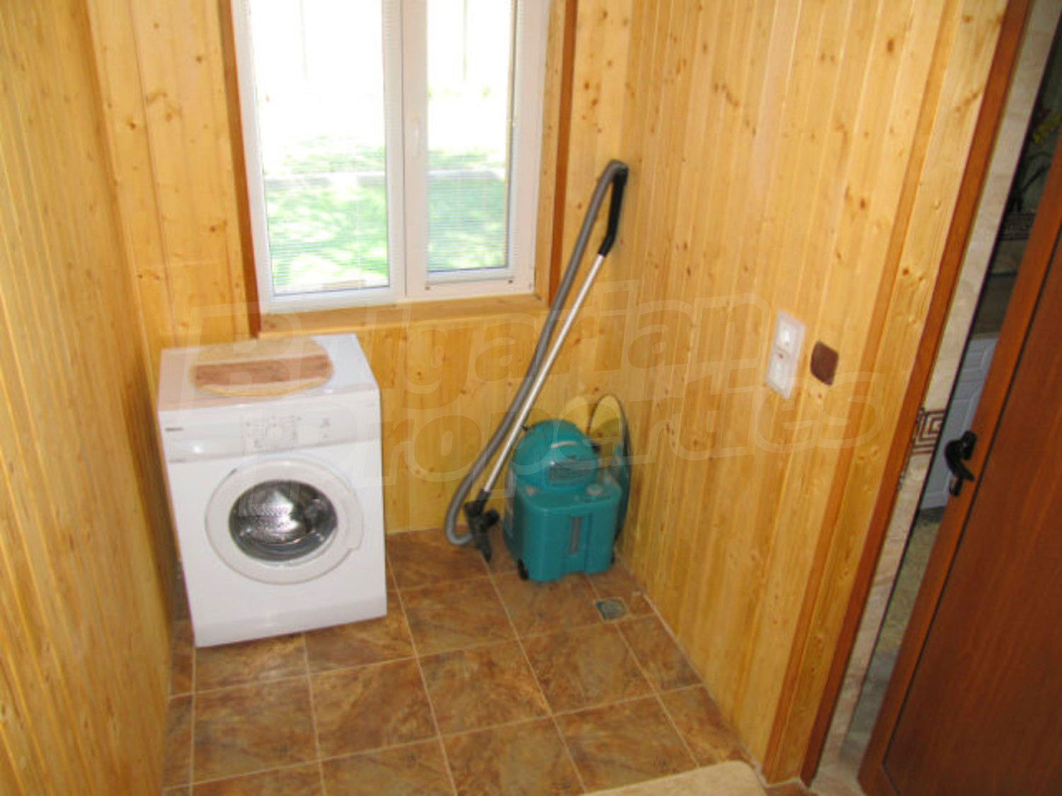 Gallery Picture 24