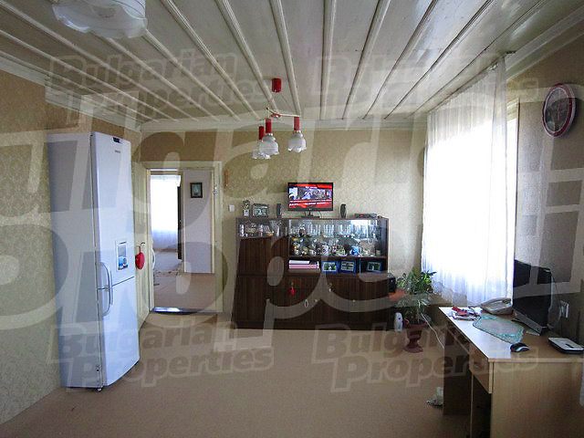 Gallery Picture 18