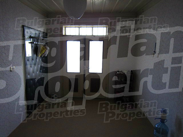Gallery Picture 23