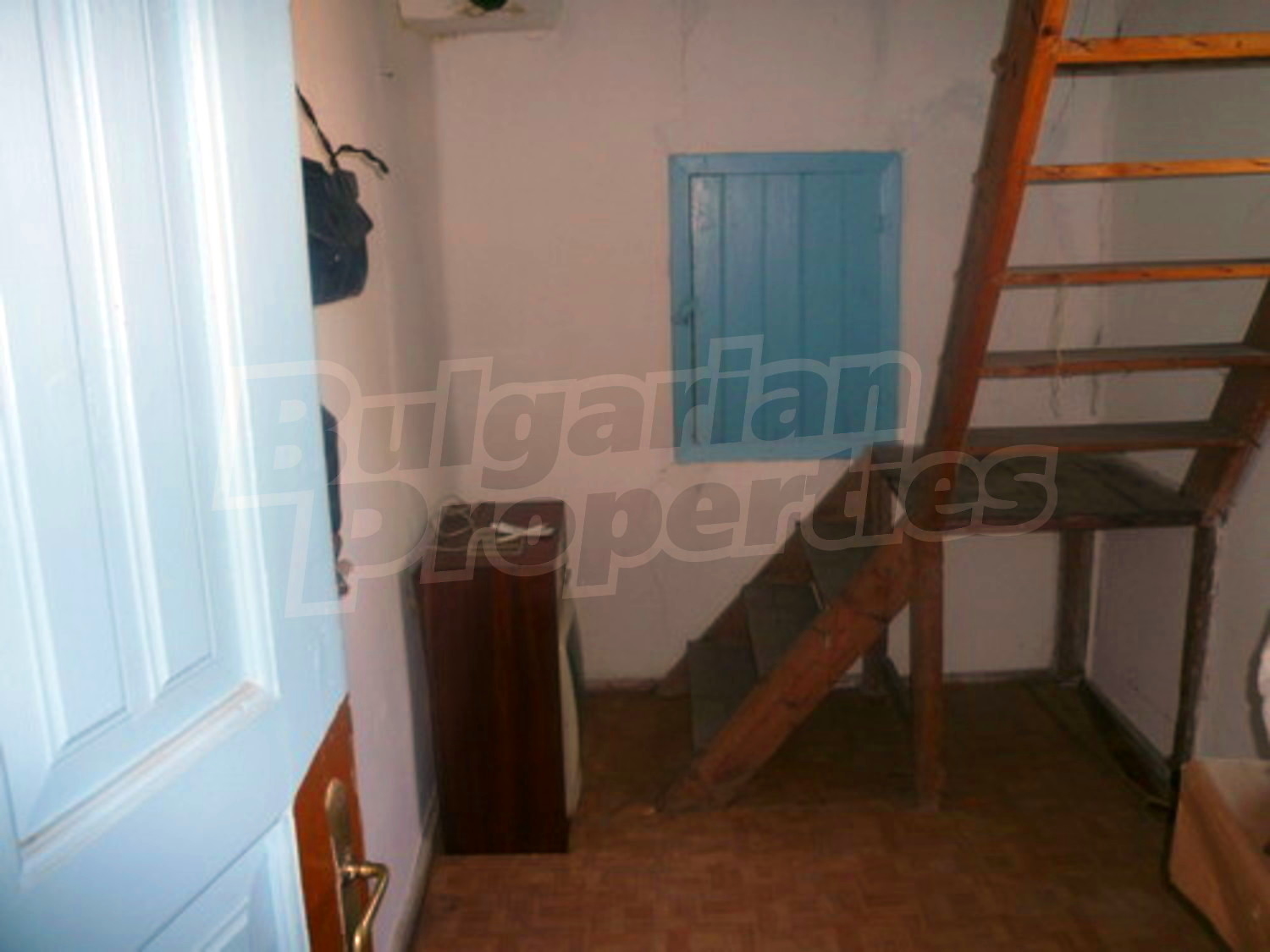 Gallery Picture 10