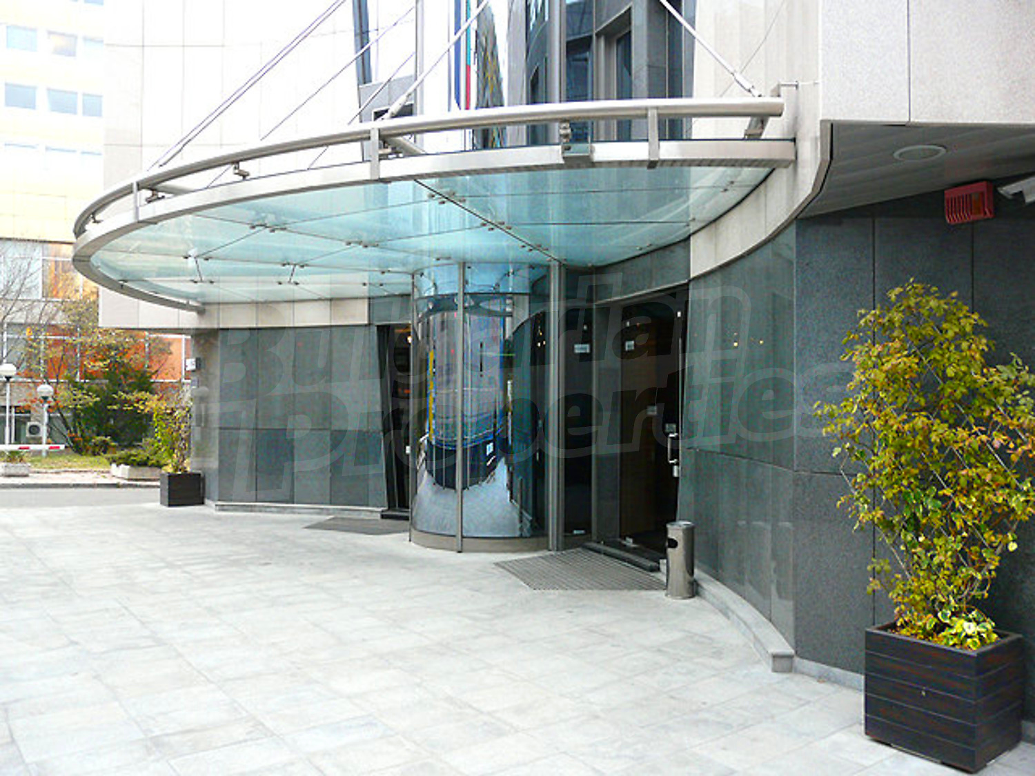 Gallery Picture 2