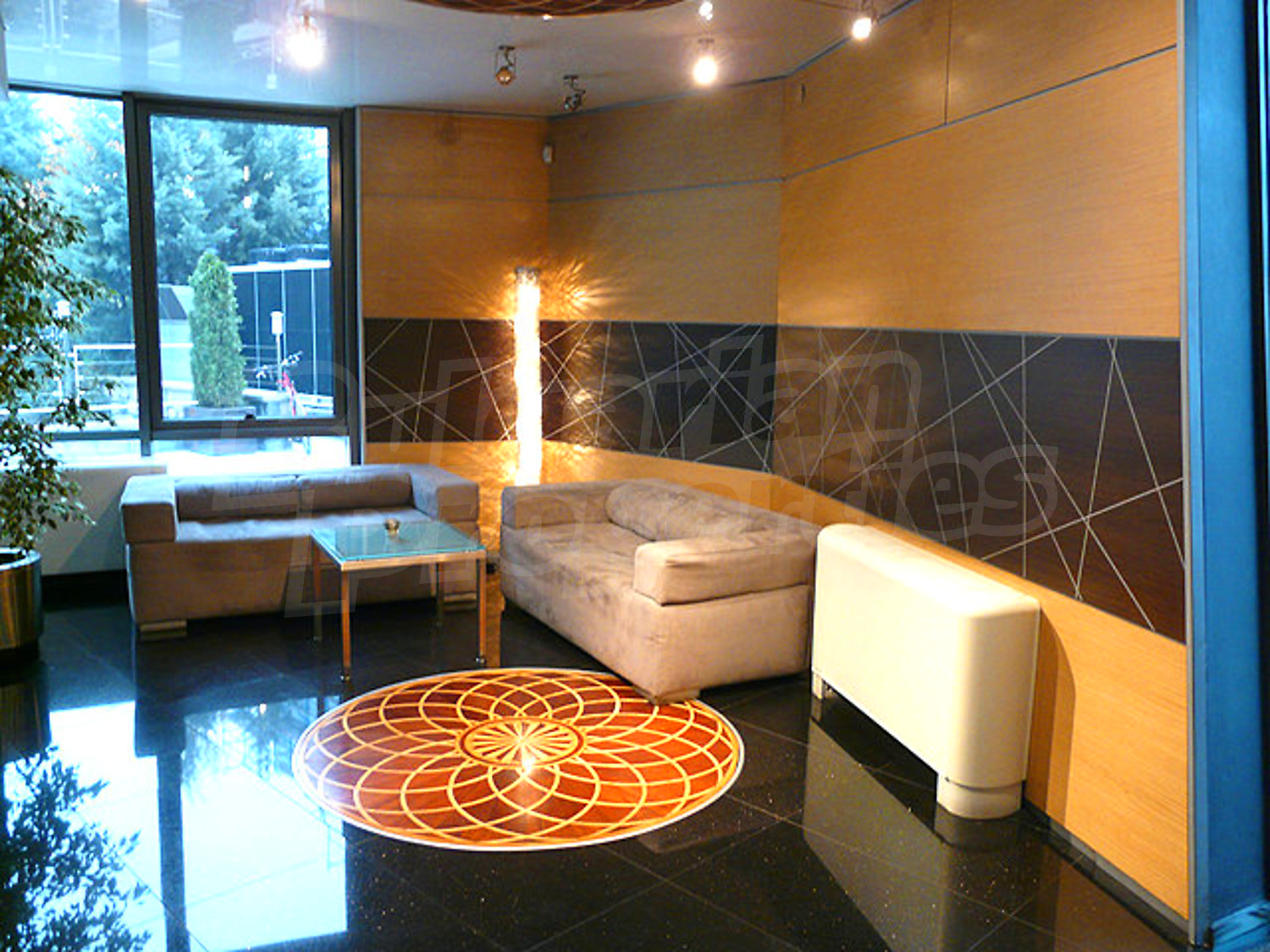 Gallery Picture 6