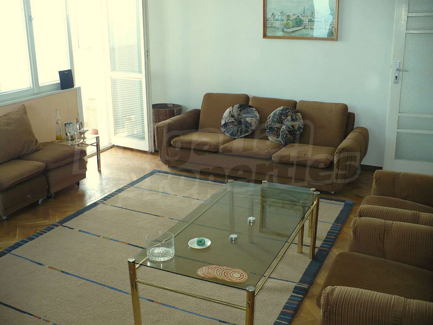 Gallery Picture 12