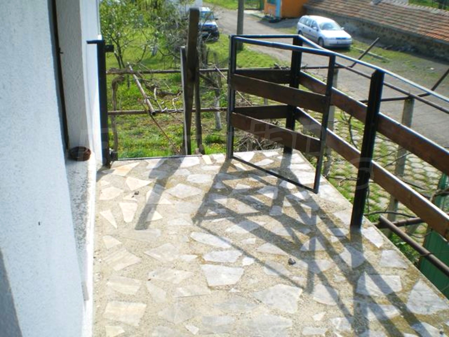 Gallery Picture 10