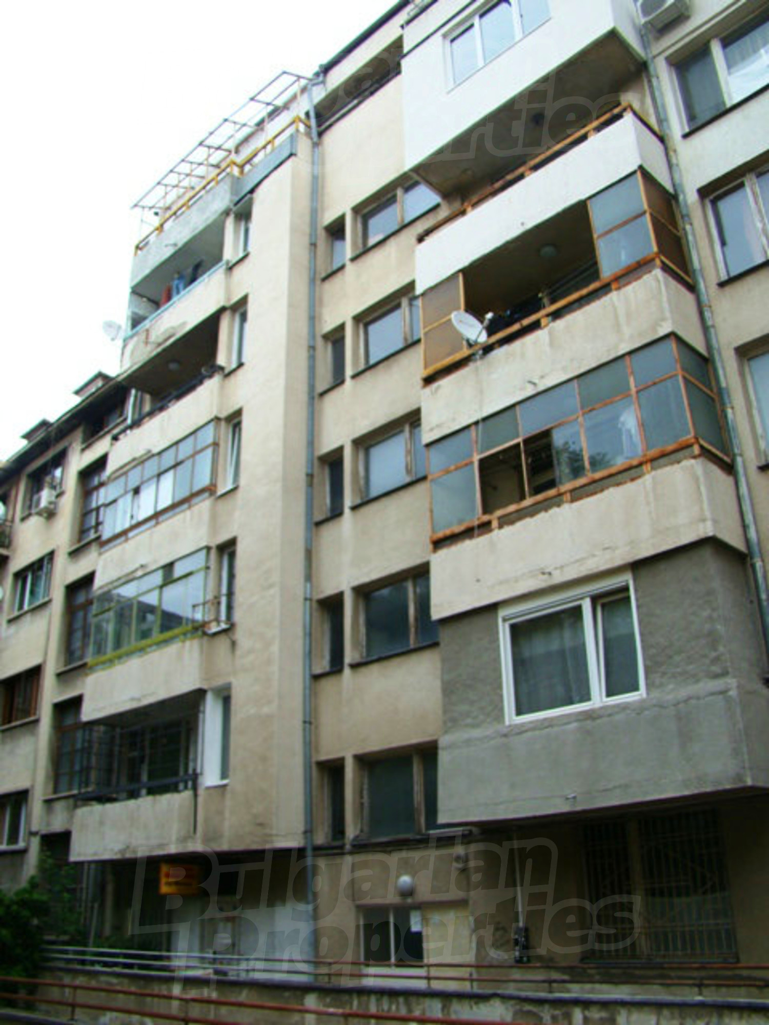 Gallery Picture 36
