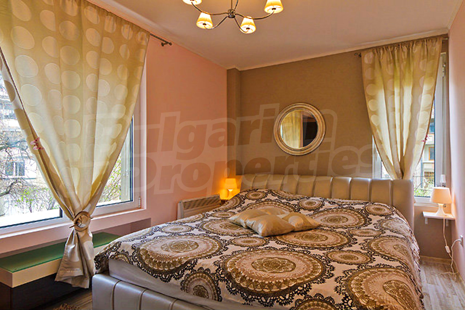 Gallery Picture 15