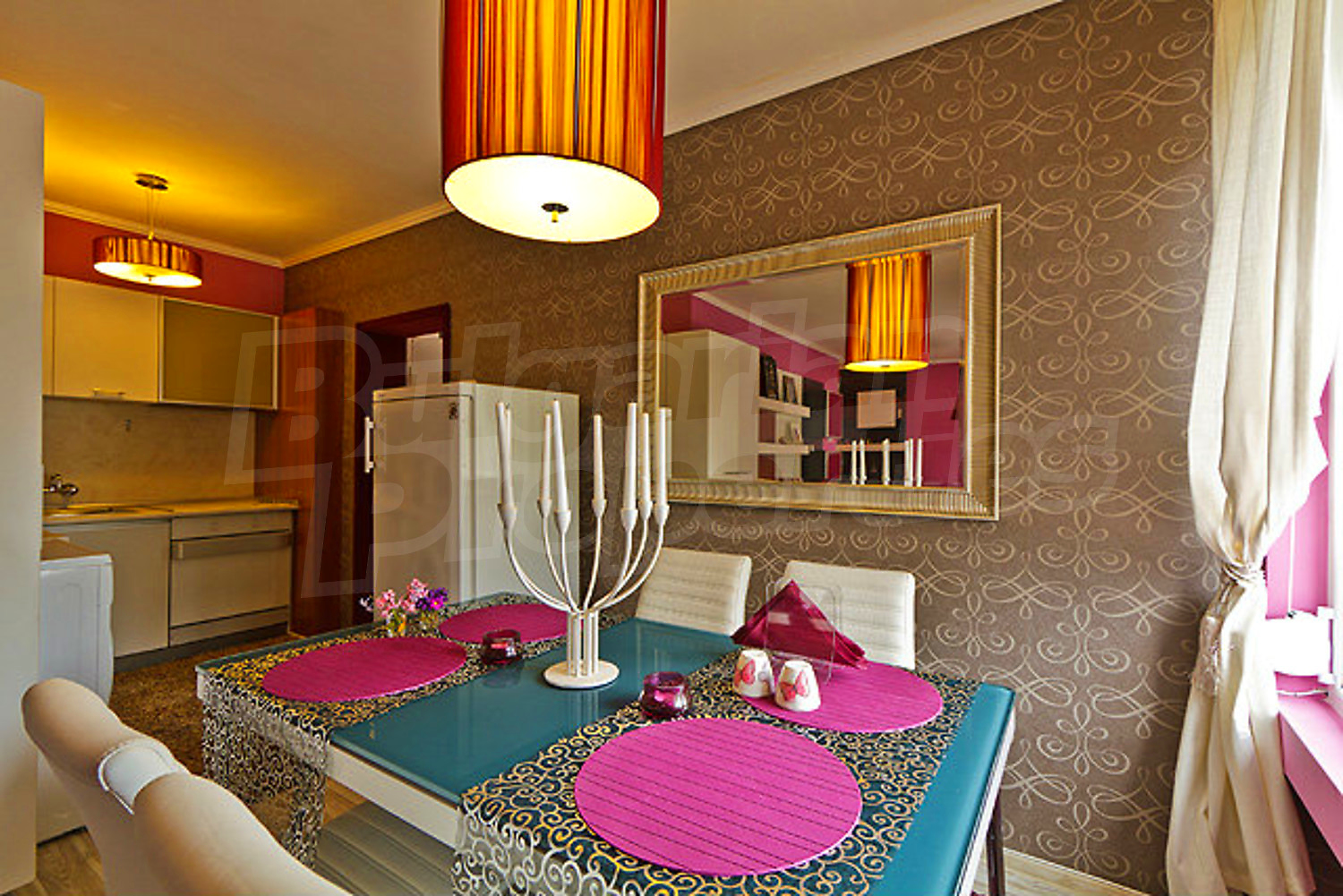 Gallery Picture 6