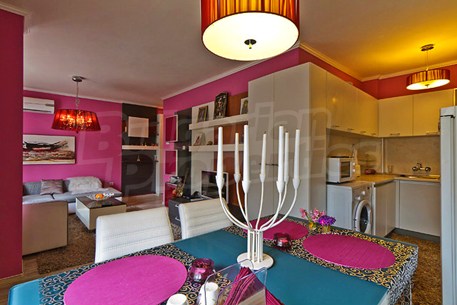 Gallery Picture 7