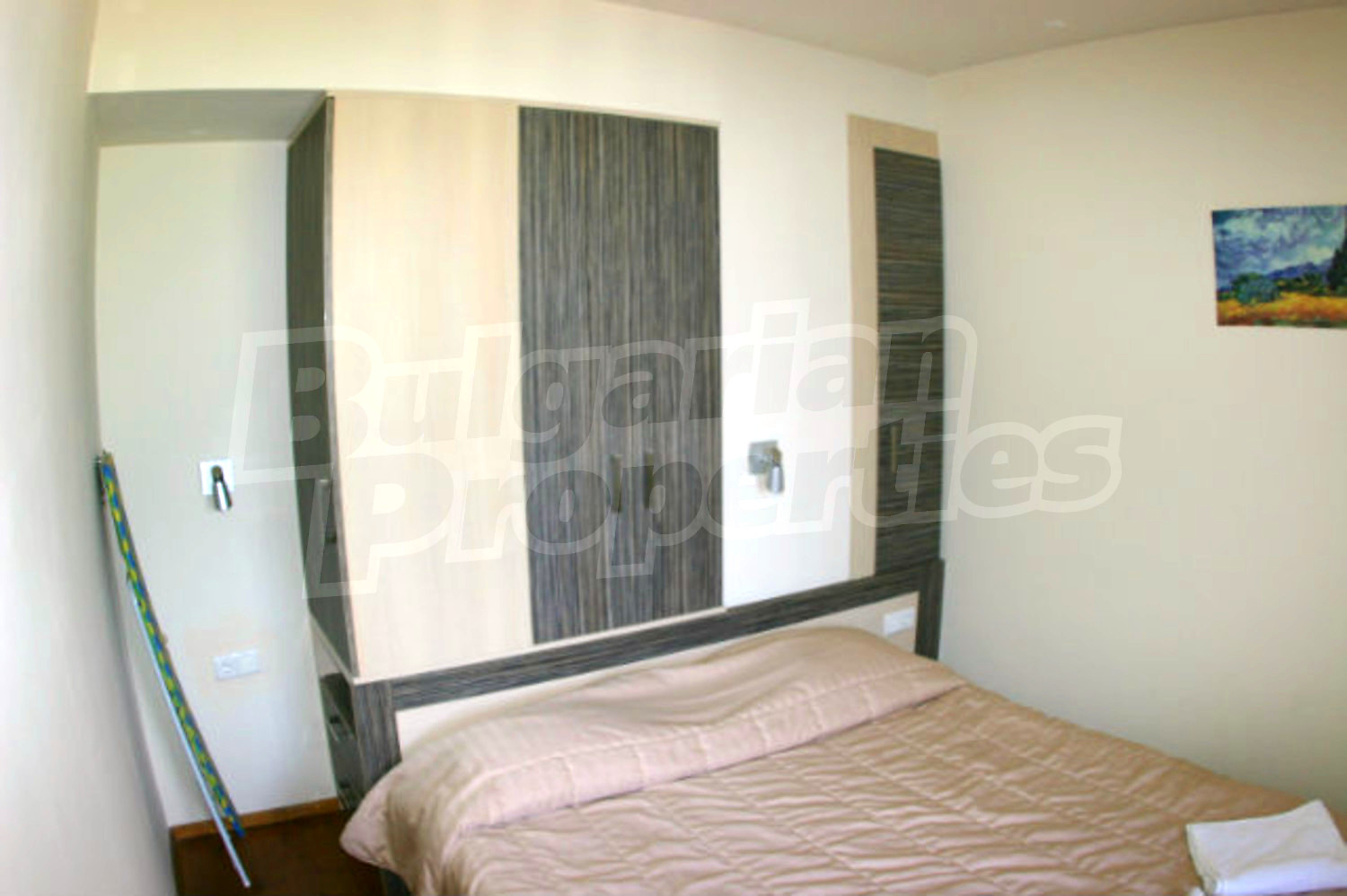 Gallery Picture 12