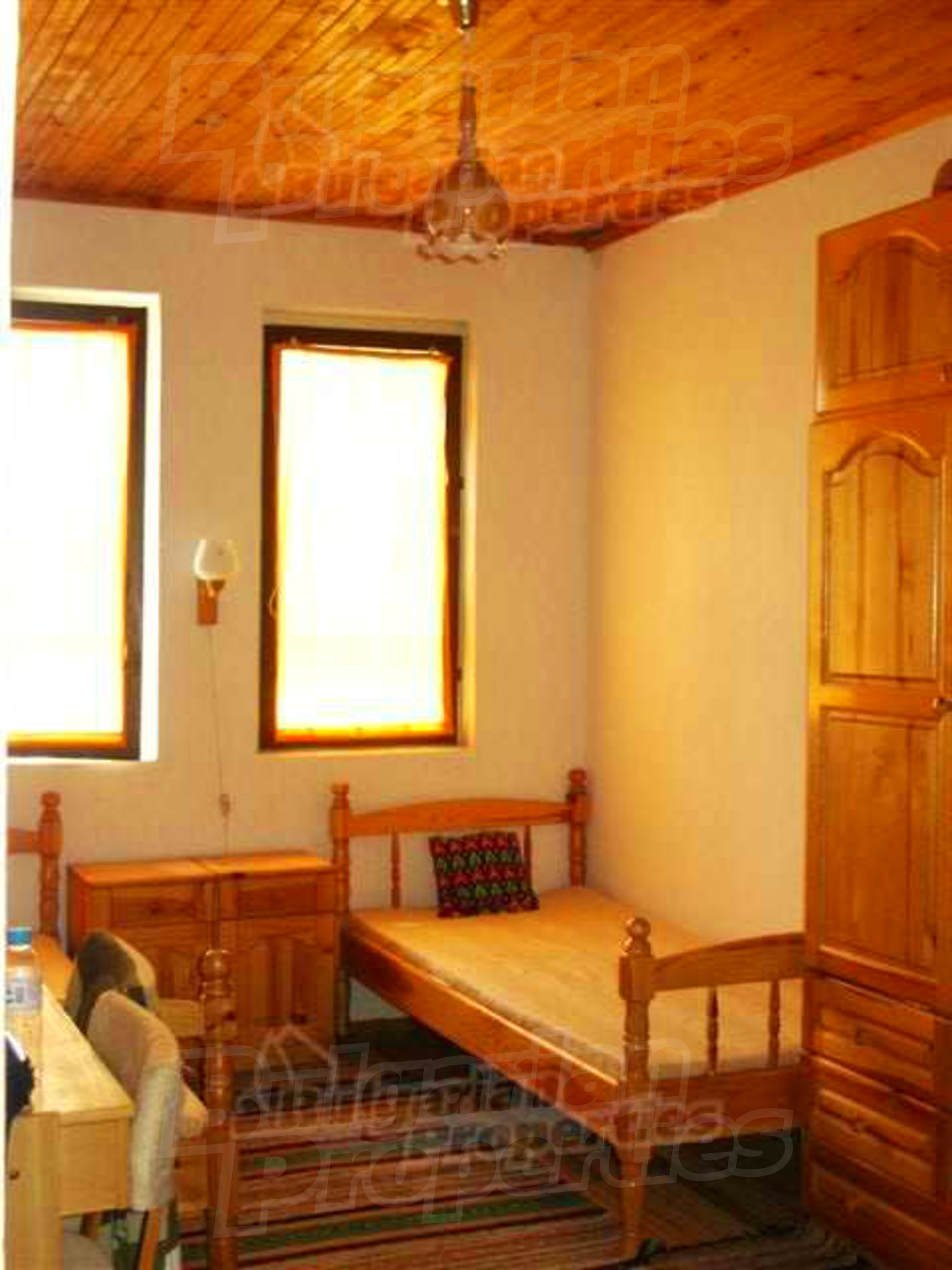 Gallery Picture 9