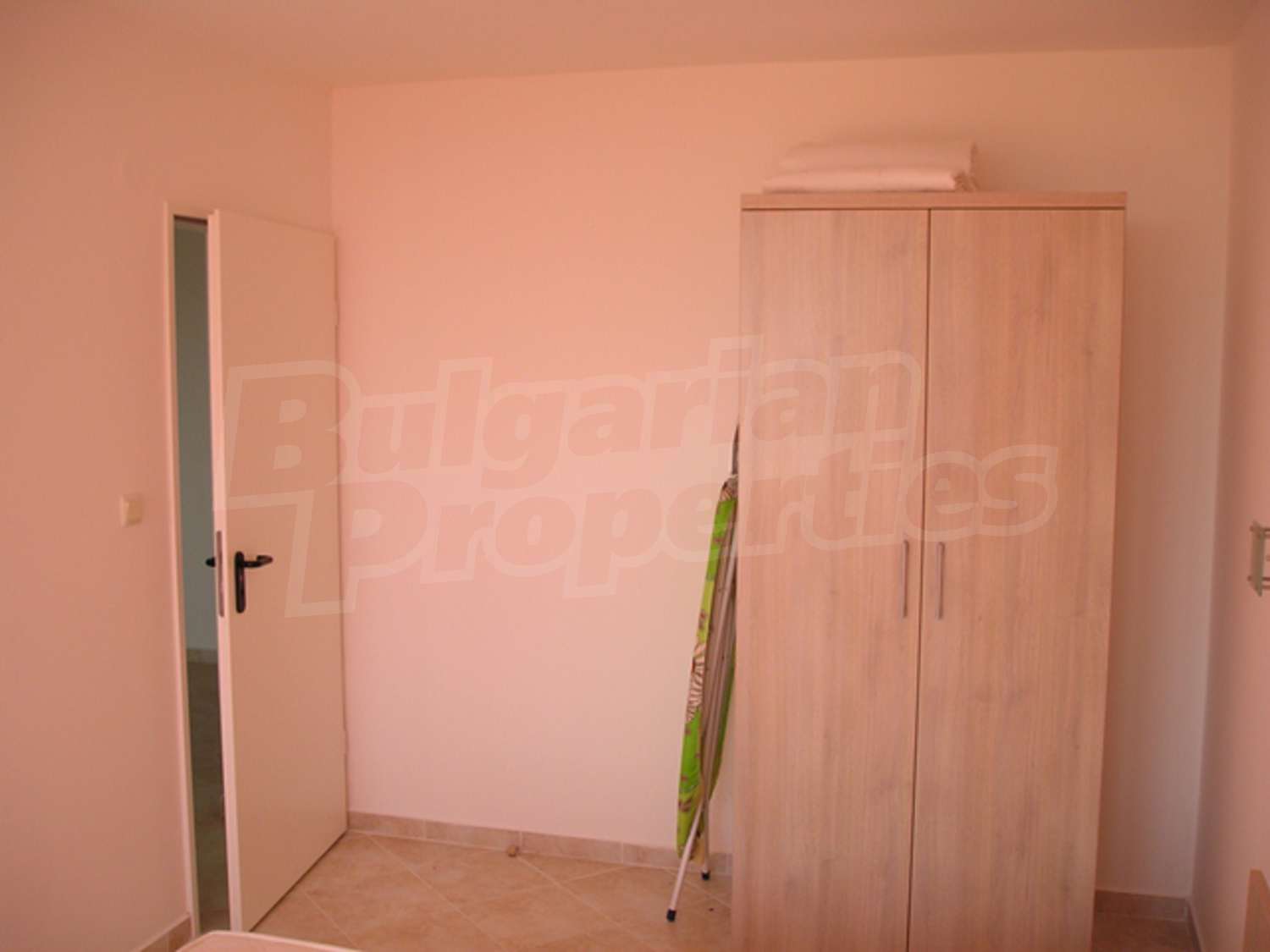 Gallery Picture 30