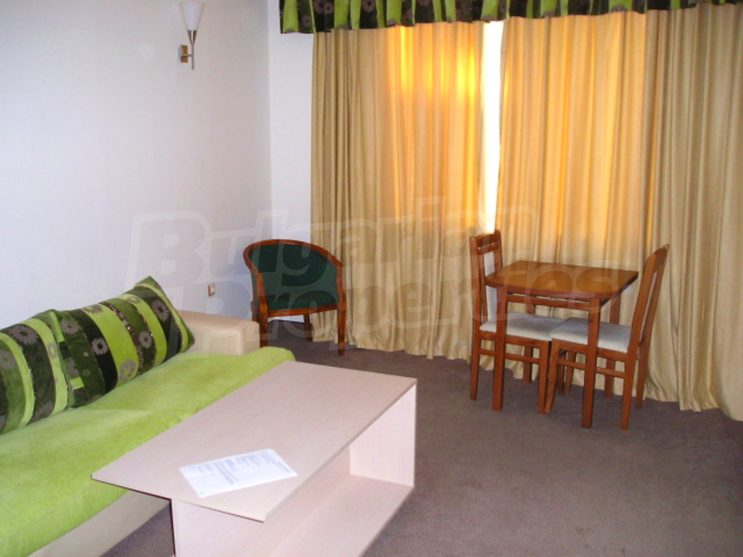 Gallery Picture 12